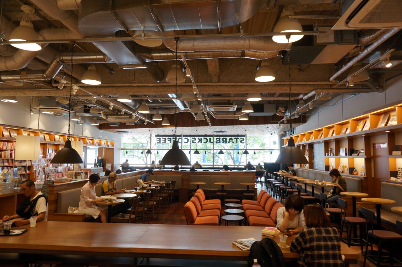 閉店 Tsutaya Book Store Tenjin ついつい寄り道してしまうオシャレなブックカフェ ノマドスポット Nobupace